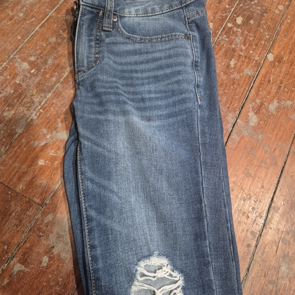 LC Lauren Conrad Blue Distressed Skinny Jeans